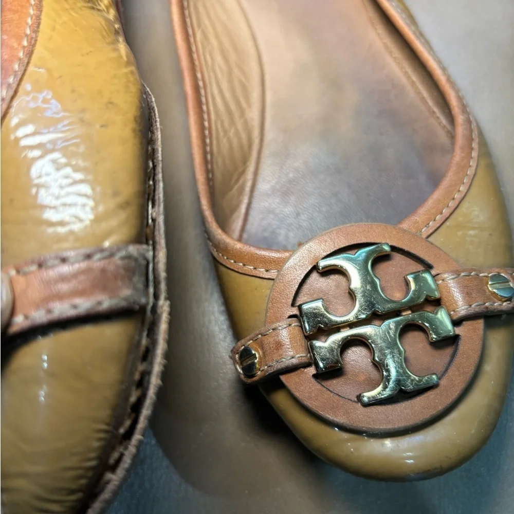 Tory Burch Tan and Gold Ballet Flats